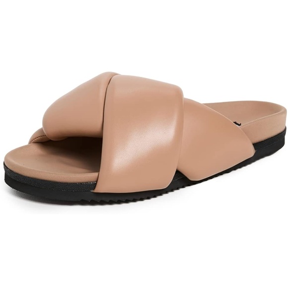 ROAM Shoes - R0AM Women's Tan Foldy Puffy Slides 8